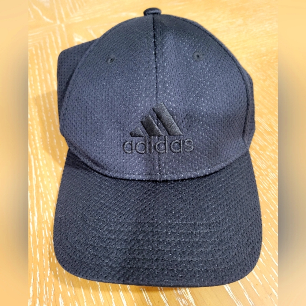 Adidas aero ready hat